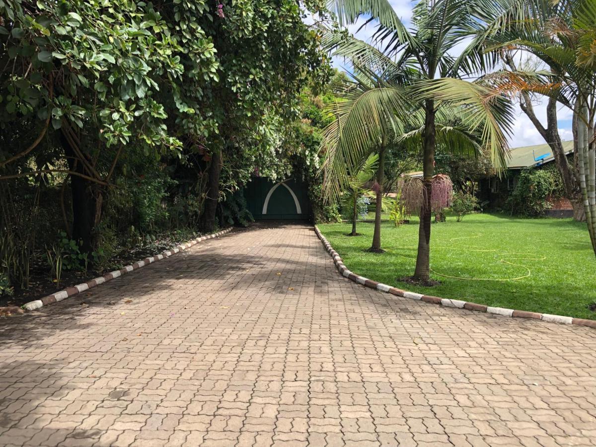 Karibu Heritage House Arusha Bagian luar foto