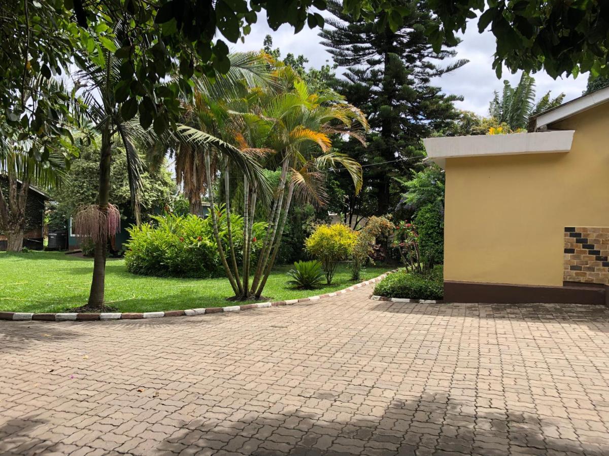 Karibu Heritage House Arusha Bagian luar foto